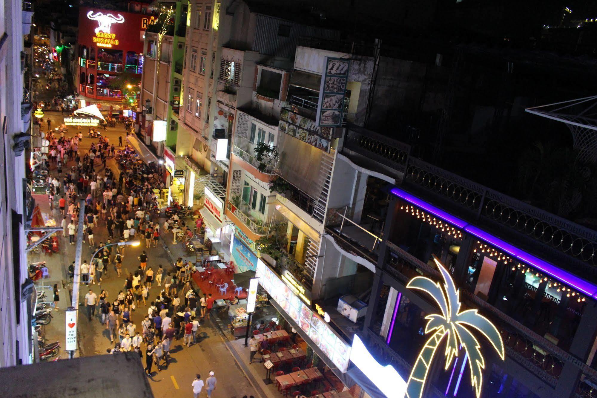 Vintage Hostel Saigon Ho Chi Minh City Exterior photo